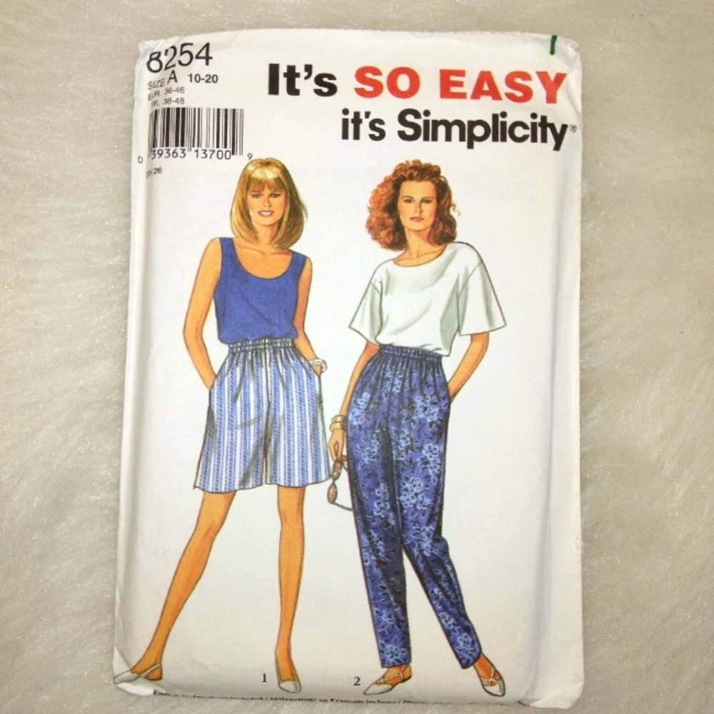 Simplicity 8254 Misses Pants Shorts T-shirt Tank Top, EASY Size 10-20